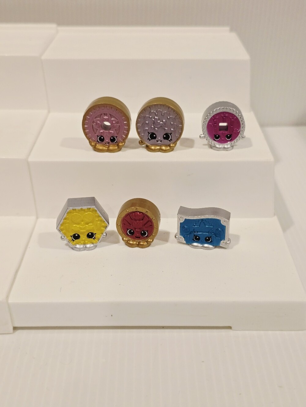 Shopkins Lost Luggage Coin Figure Set